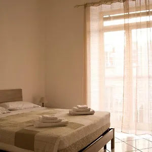 https://dimora-nel-cuore-del-rione-sanita.hotels-amalfi.com