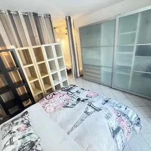 https://sunny-house.italymilanhotels.net